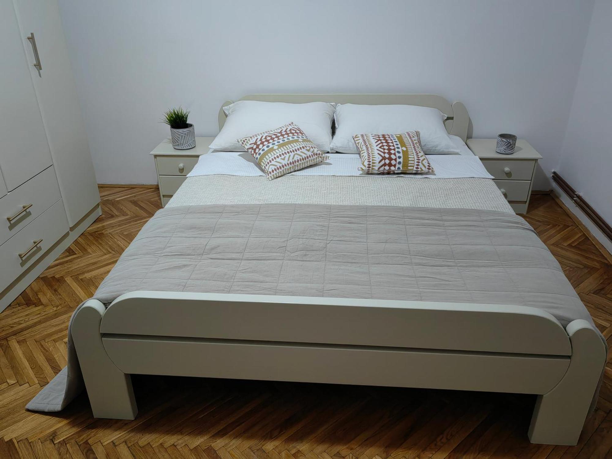 Orient Apartman Sremska Kamenica Ngoại thất bức ảnh
